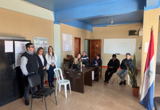 Funcionarios electorales de Caaguazú reciben capacitación sobre los servicios que brindarán los Centros Cívicos