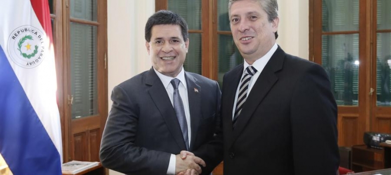 Ministro Bestard se reunió con el presidente Cartes