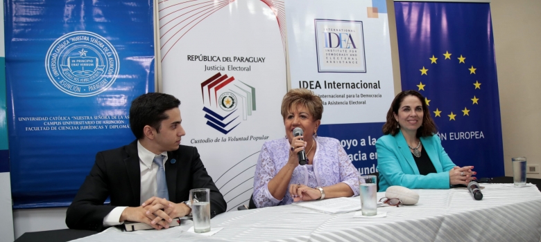 Instan a universitarios a participar de la consolidación de la democracia, paz y seguridad en Paraguay