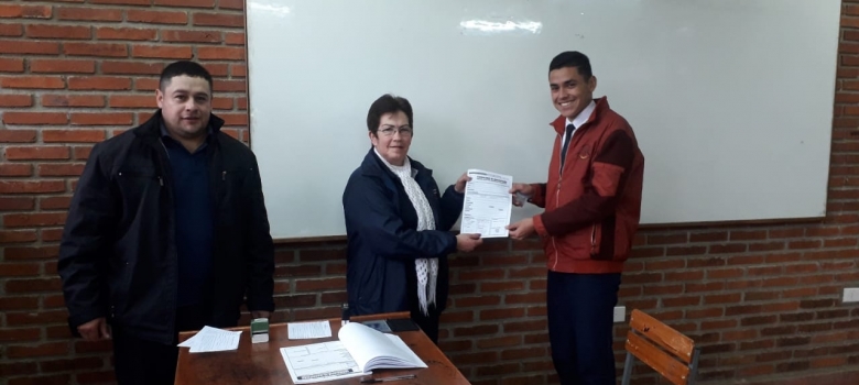 Estudiantes de San Juan del Paraná actualizan sus datos en el  RCP