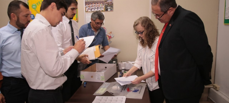 Apoderados partidarios participaron de auditoria de maletines electorales para San Carlos del Apa