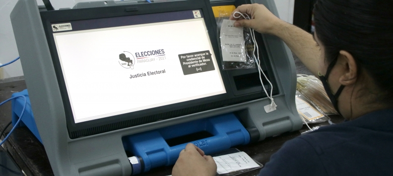Prosigue testeo de máquinas de votación a ser utilizadas en elecciones