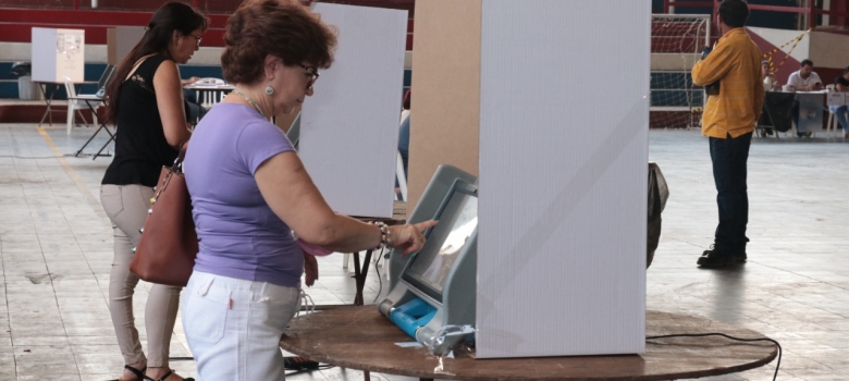 Ciudadanía destacó despliegue de la Máquina de Votación en las internas simultáneas