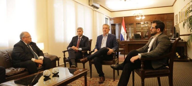 Presidente de la República visitó a Ministros del TSJE