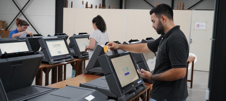 Preparan kits de capacitación del Voto Electrónico