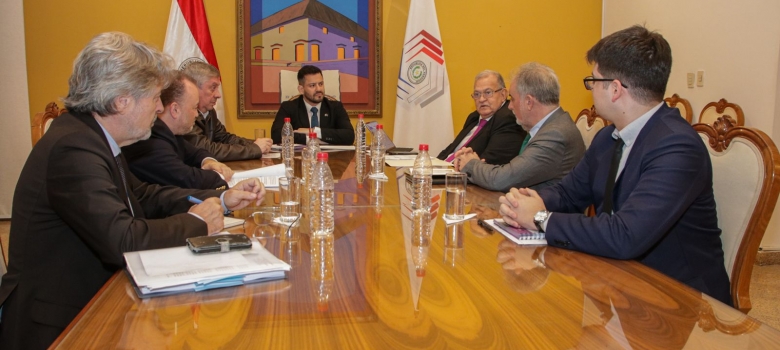 Ministros del TSJE mantuvieron reunión con representantes de la Unión Europea