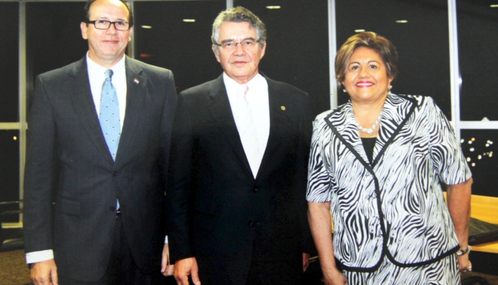 Paraguay y Brasil establecen mecanismos de cooperaciÃ³n electoral en materia tecnolÃ³gica.