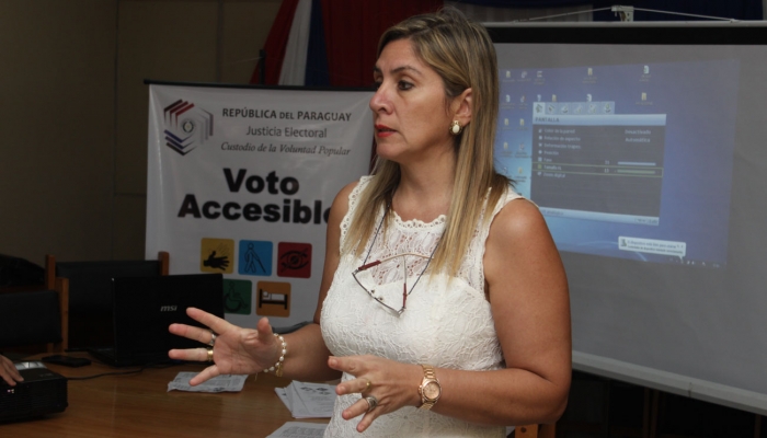 Funcionarios de las Oficinas Distritales del Registro Electoral fueron capacitados para la adecuada atenciÃ³n a personas con discapacidad
