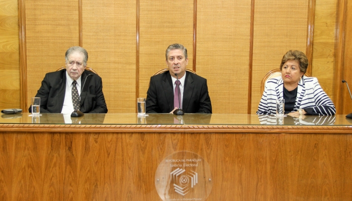 Ministros del TSJE acompaÃ±arÃ¡n apertura de CampaÃ±a de InscripciÃ³n en el RCP, en el exterior