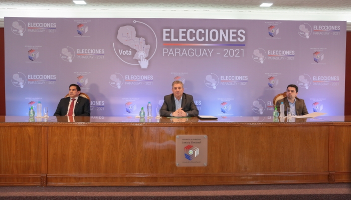 Ministro Bestard recalcÃ³ la aceptaciÃ³n de la ciudadanÃ­a con los Foros Virtuales sobre Innovaciones Electorales 