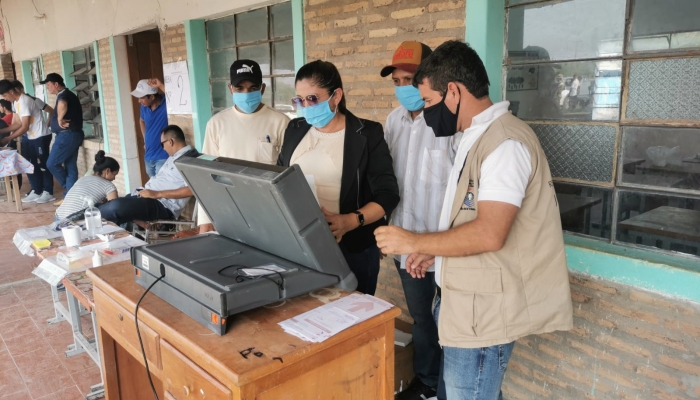 Justicia Electoral acompaÃ±Ã³ desarrollo de la jornada electoral en ItacuÃ¡ y Nueva AsunciÃ³n