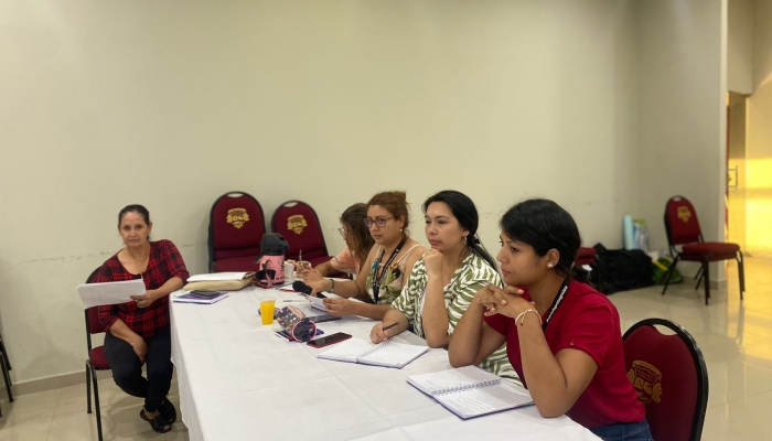 Escuela de FormaciÃ³n PolÃ­tica continÃºa instruyendo a mujeres en Cordillera