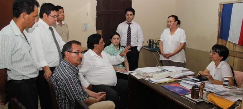 Ministro Monges visitó oficinas distritales del Registro Electoral de San Pedro y Concepción 