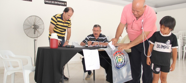 Dirección de Servicios Electorales asistió con apoyo logístico al Club Olimpia para sus comicios 