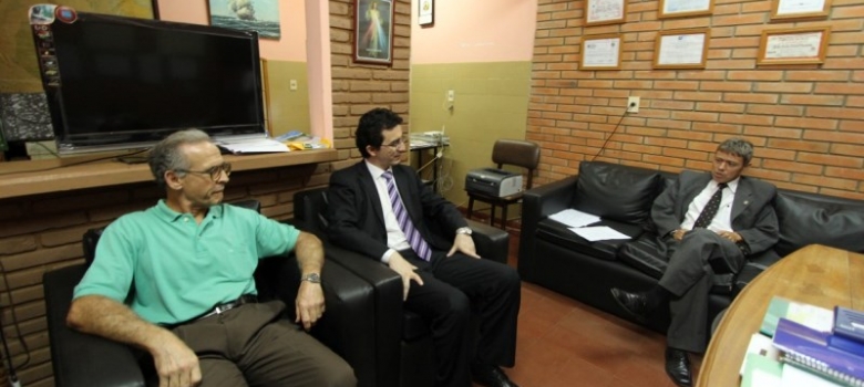 Superintendente visitó el Tribunal y Juzgado Electoral de Concepción