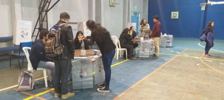 Funcionarios de La Encarnación acompañaron elecciones de estudiantes de la UNA 