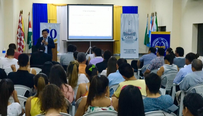 Autoridades y universitarios de ConcepciÃ³n participaron de charla sobre desbloqueo de listas 
